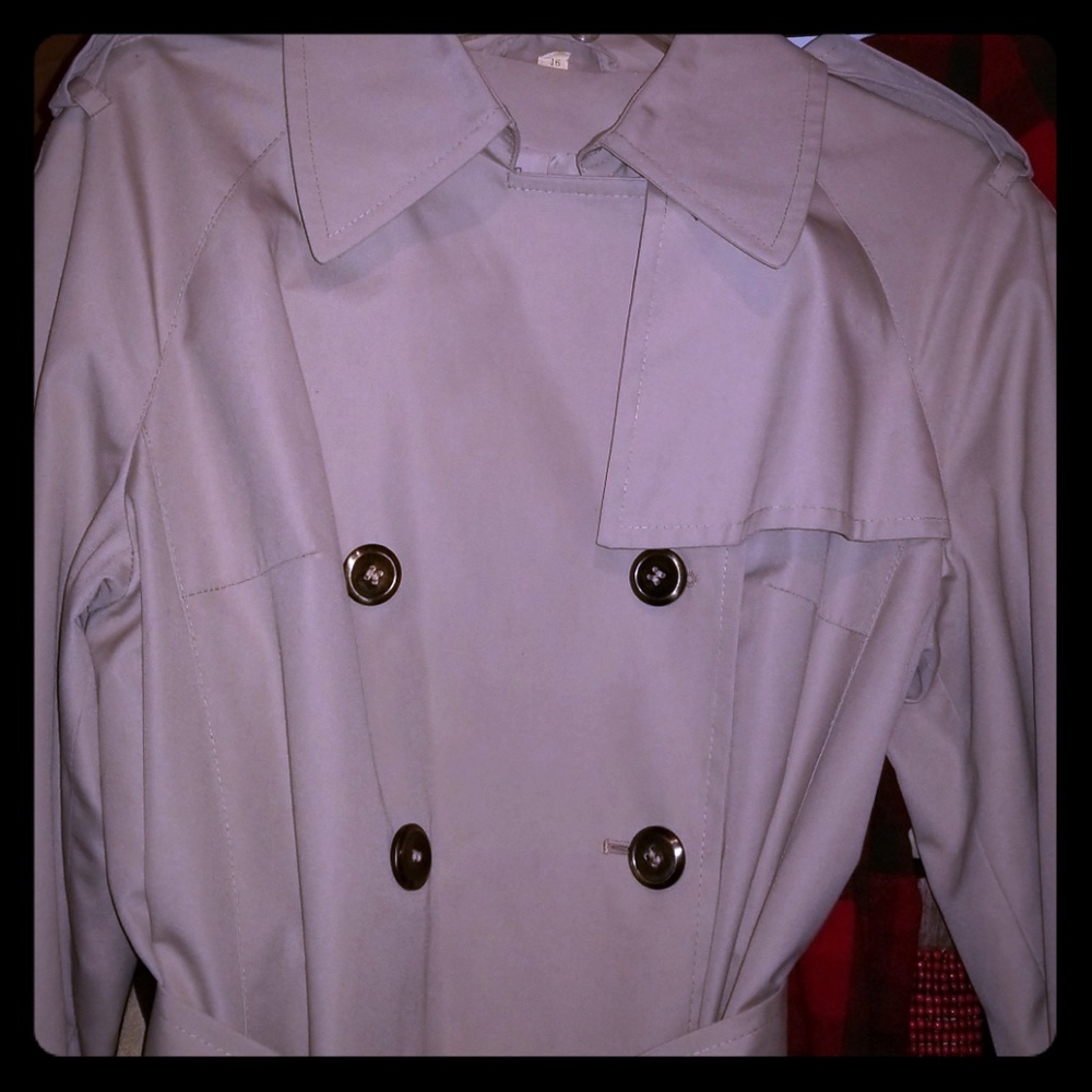 Atkins trench coat